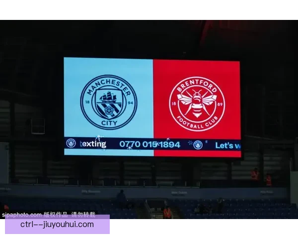 埃因霍温荷甲联赛保持全胜纪录稳居榜首，强势领跑争冠之路