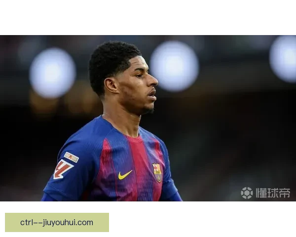 罗伯特· Lewandowski盛赞马库斯·拉什福德具备成为顶级球星的所有素质